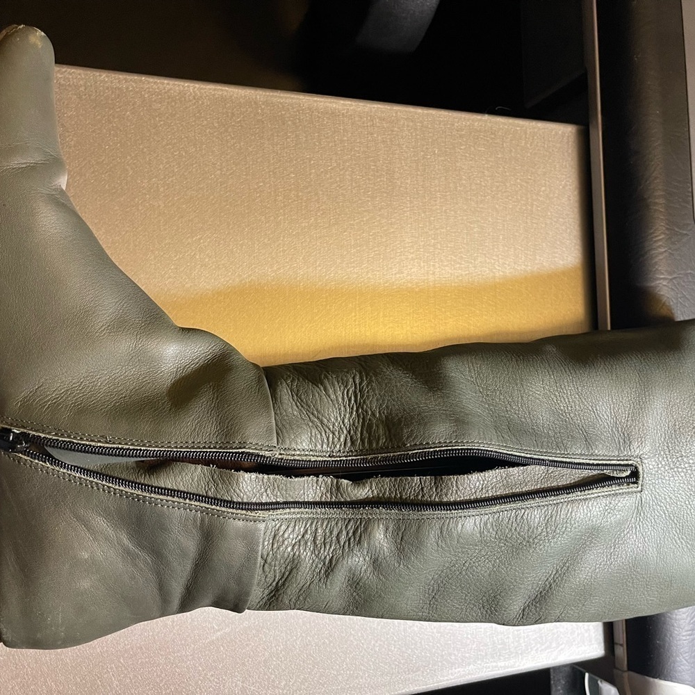 Farylrobin Boots. - Picture 3 of 13